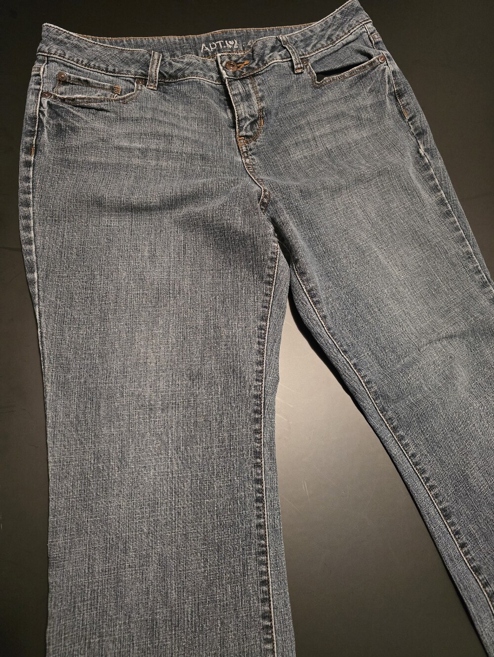 Apt. 9 Women's Mid-Rise Bootcut Jeans in Medium Blue 14 P